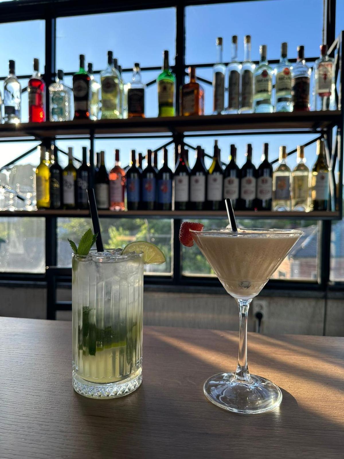 Hill Hotel Kutaiszi Kültér fotó
